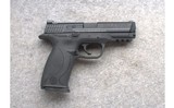 Smith & Wesson M&P 9 - 1 of 2