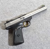 Browning Buckmark .22 Long Rifle Semiautomatic Pistol - 1 of 2