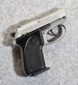 Beretta 3032 Tomcat .32 Caliber Semiautomatic Pistol - 1 of 2