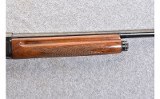 Browning 12 Gauge Semiautomatic Shotgun - 4 of 10
