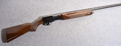 Browning 2000 12 Gauge Semi Auto Shotgun