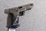 Smith & Wesson M&P9 M2.0 9MM Luger Semi-Auto Pistol - 1 of 2
