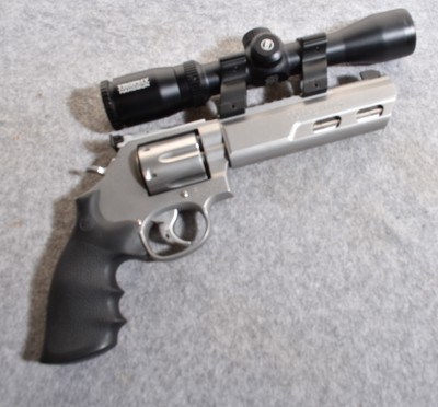 Smith & Wesson 686-6 .357 Magnum Revolver