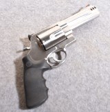 Smith & Wesson 460 .460 S&W Magnum Revolver - Image 1 of 2