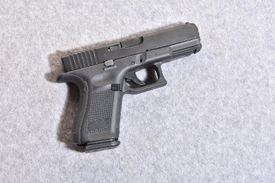 Glock 19 Gen 5 9mm Semiautomatic Pistol
