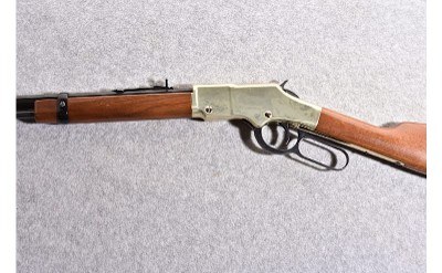 Henry .22 Magnum Lever Action Rifle - Image 8 of 10