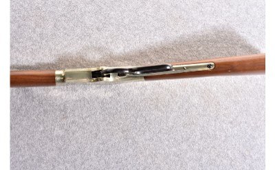 Henry .22 Magnum Lever Action Rifle - Image 7 of 10