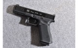 Glock 17 Gen 5 9mm Semiautomatic Pistol - 2 of 2