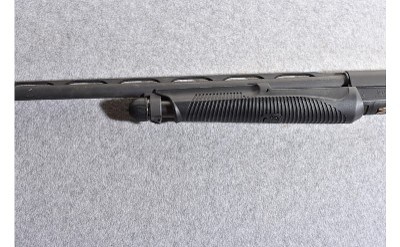 Benelli Super Nova 12 Gauge Pump Action Shotgun - Image 6 of 10