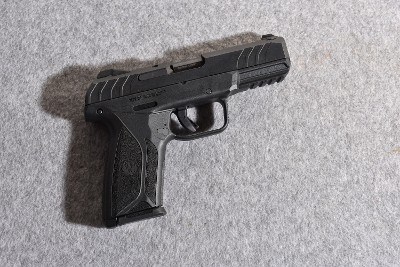 Ruger Security-9 9mm Semiautomatic Pistol - Image 1 of 2