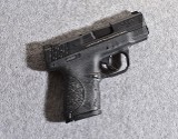 Smith & Wesson M&P 40 Shield .40 S&W Semi-Auto Pistol - 1 of 2