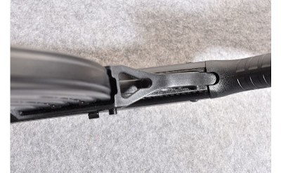 Rock Island Armory VRPA40 12 Gauge Pump Action - Image 7 of 10
