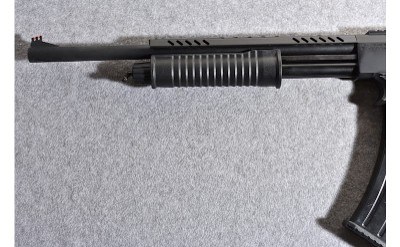 Rock Island Armory VRPA40 12 Gauge Pump Action - Image 6 of 10