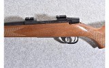 Weatherby Vanguard .22-250 Remington Bolt Action Rifle - Image 7 of 9