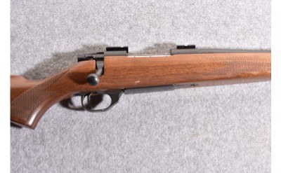 Weatherby Vanguard .22-250 Remington Bolt Action Rifle - Image 3 of 9