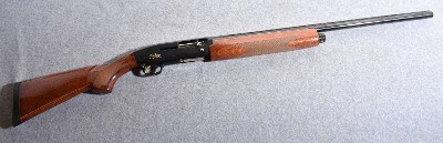 Browning Gold Hunter 20 Gauge Semi-Auto Shotgun - Image 1 of 10