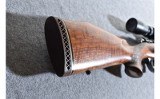 Weatherby .300 Weatherby Magnum Bolt Action Rifle - 9 of 9
