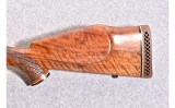 Weatherby .300 Weatherby Magnum Bolt Action Rifle - 8 of 9