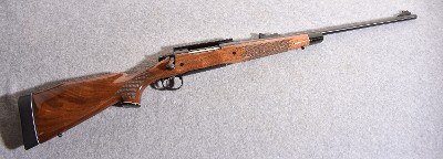 Remington 700 7MM Remington Magnum Bolt Action Rifle - Image 1 of 10