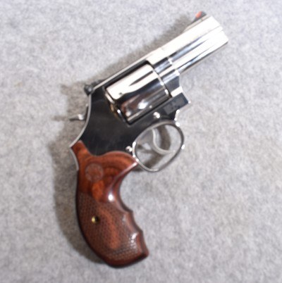Smith & Wesson 686-6 .357 Magnum Revolver - Image 1 of 2