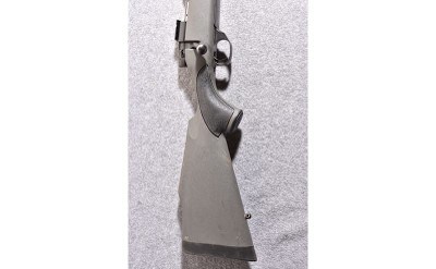 Weatherby Vanguard .300 Winchester Short Magnum Bolt Action Rifle - Image 2 of 10