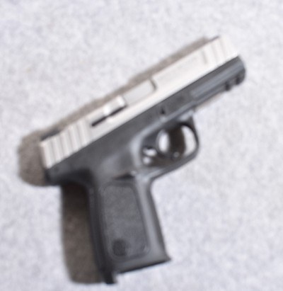 Smith & Wesson SD40 VE .40 S&W Semi-Auto Pistol - Image 1 of 2