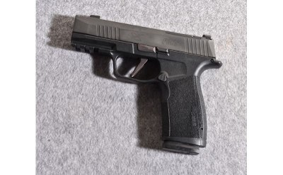 SIG Sauer P365 X Macro 9mm Semiautomatic Pistol - Image 2 of 3