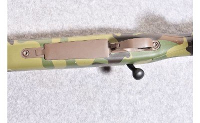 Weatherby Vanguard 7mm Remington Magnum Bolt Action Rifle - Image 7 of 10