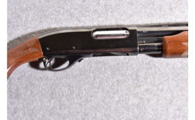 Remington 870 12 Gauge Pump Shotgun - Image 3 of 10