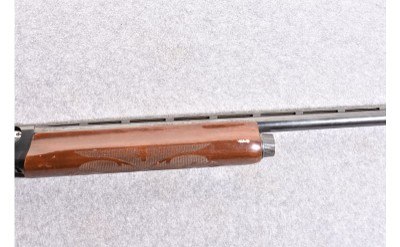 Remington 1100 12 Gauge Semiautomatic Shotgun - Image 4 of 10