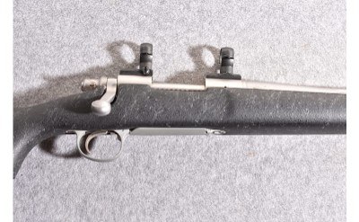 Remington 700 .220 Swift Bolt Action Rifle - Image 3 of 10