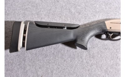 Remington 1100 Competition 12 Gauge Semiautomatic Shotgun - Image 2 of 10