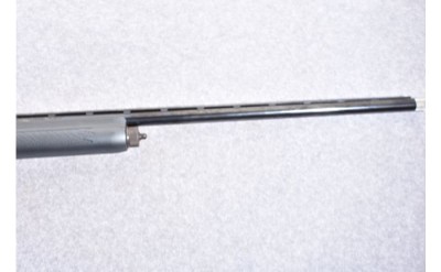 Remington 1100 Competition 12 Gauge Semiautomatic Shotgun - Image 4 of 10