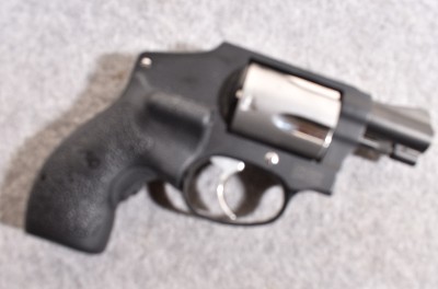 Smith & Wesson 442-1 .38 SPL+P Revolver - Image 1 of 2
