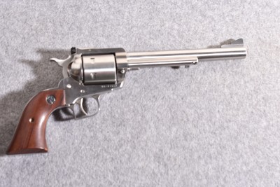 New Model Super Blackhawk .44 Magnum Revolver - Image 1 of 2