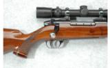 Weatherby Mark V .300 Wby. Magnum - 2 of 7