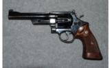 Smith & Wesson Pre-27
.357 MAGNUM - 2 of 2