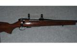 Weatherby MARK V
.270 WBY MAG - 2 of 8
