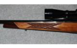 Weatherby MARK V German
.300 WBY MAG - 8 of 8