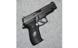 Sig Sauer P226.40 S&W - 1 of 2