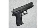 Sig Sauer P226.40 S&W - 1 of 2
