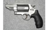 Smith & Wesson Governor .45 COLT/410 GA - 2 of 2