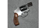 Smith & Wesson 640.38 S&W SPCL - 1 of 2