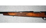 Weatherby Mark V Left Hand Deluxe 378 WBY MAG - 8 of 8