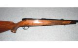 Weatherby Mark V Left Hand Deluxe 378 WBY MAG - 2 of 8