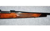 Weatherby Mark V German300 Magnum - 6 of 8