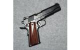 Remington 1911 R1
.45 ACP - 1 of 2