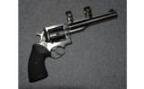 Ruger Redhawk.44 MAGNUM - 1 of 2
