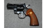 Colt Python
.357 MAGNUM - 2 of 2
