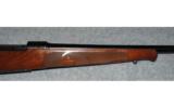 Winchester Model 70 Featherweight
.270 WIN - 6 of 8